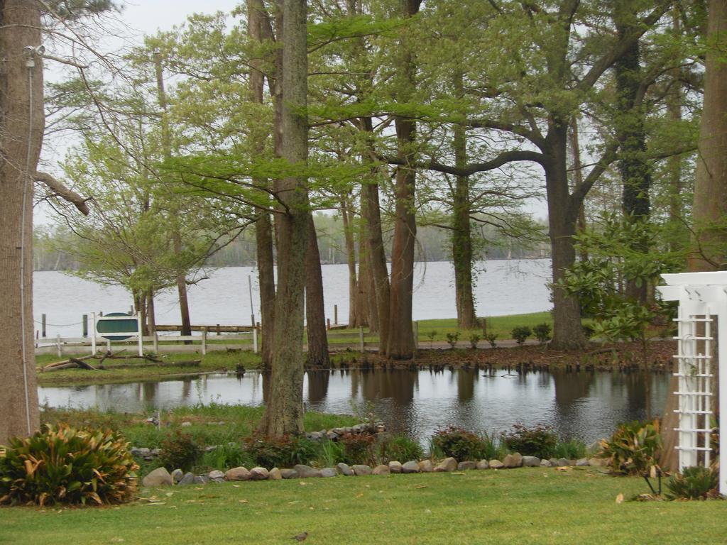 The Pond House Inn Elizabeth City Buitenkant foto